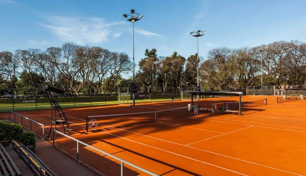Racket Club